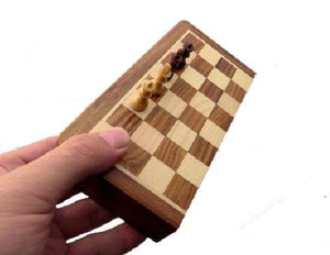 échiquier de voyage damier