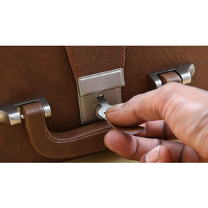 coffret pièces échecs fermoire