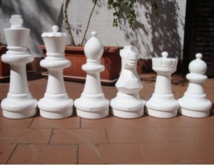 Pièces d'Échecs Géantes <br>Fabriquées en Europe