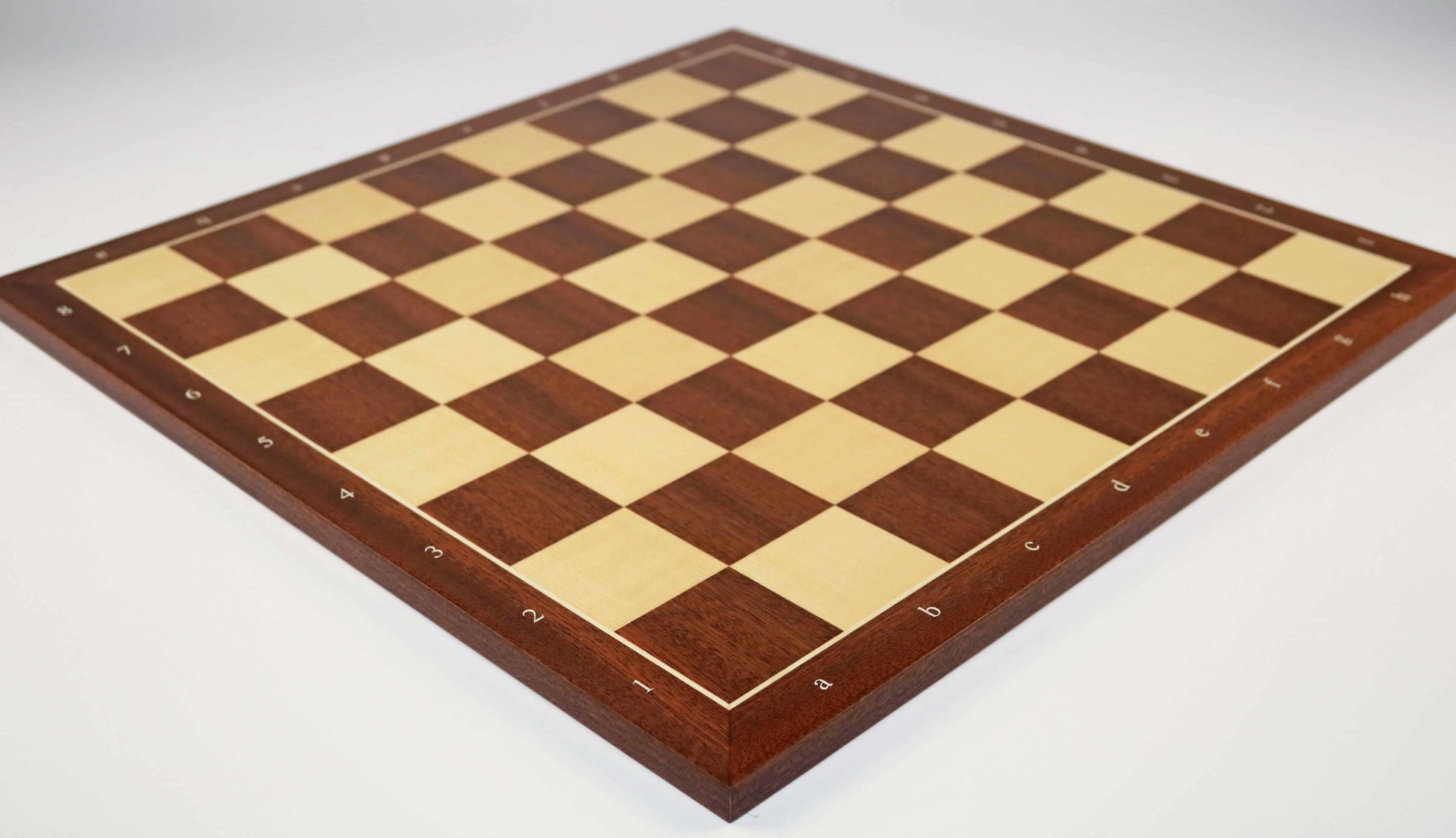 Plateau d'échecs en bois de tournoi