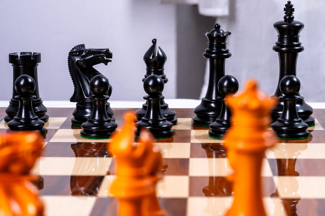 Jeu d'Échecs Antique <br>en Palissandre et Buis