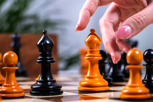 Jeu d'Échecs Antique <br>en Palissandre et Buis