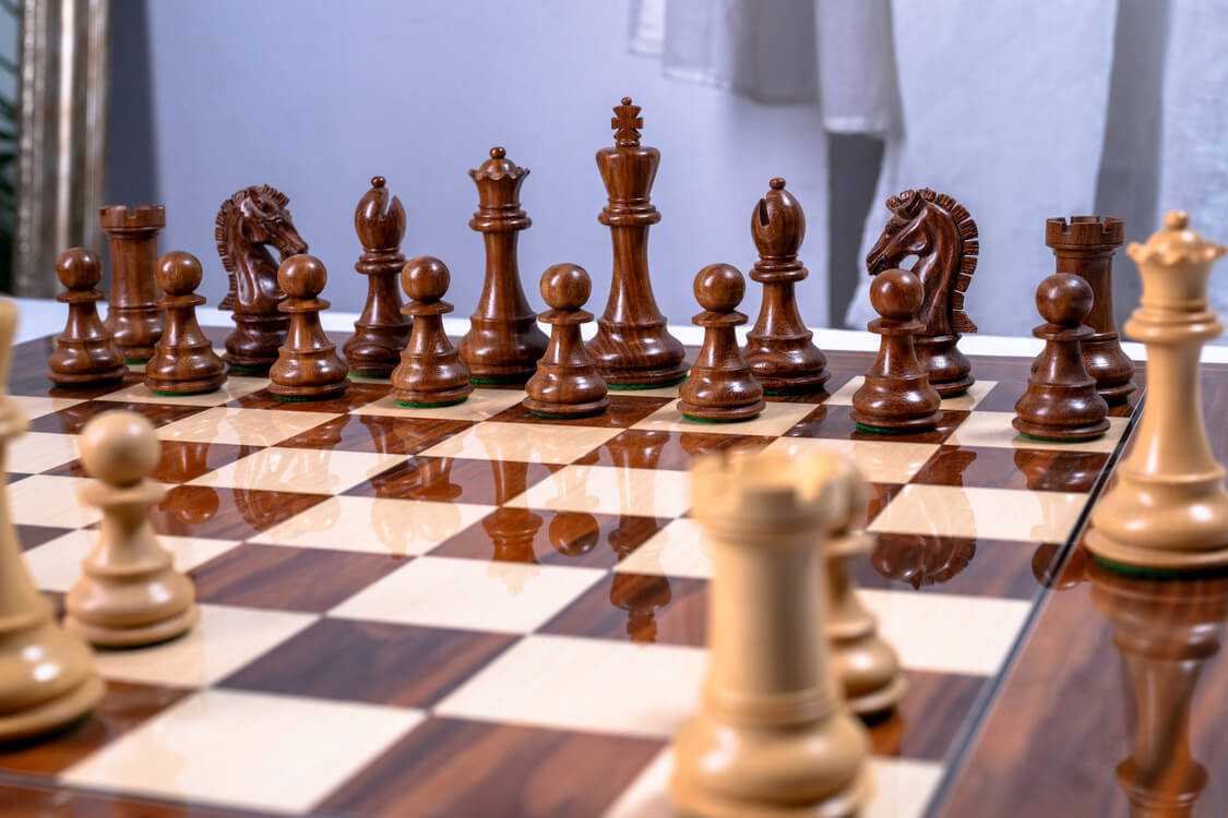 Jeu d'Échecs Équilibre <br>en Palissandre et Sheesham