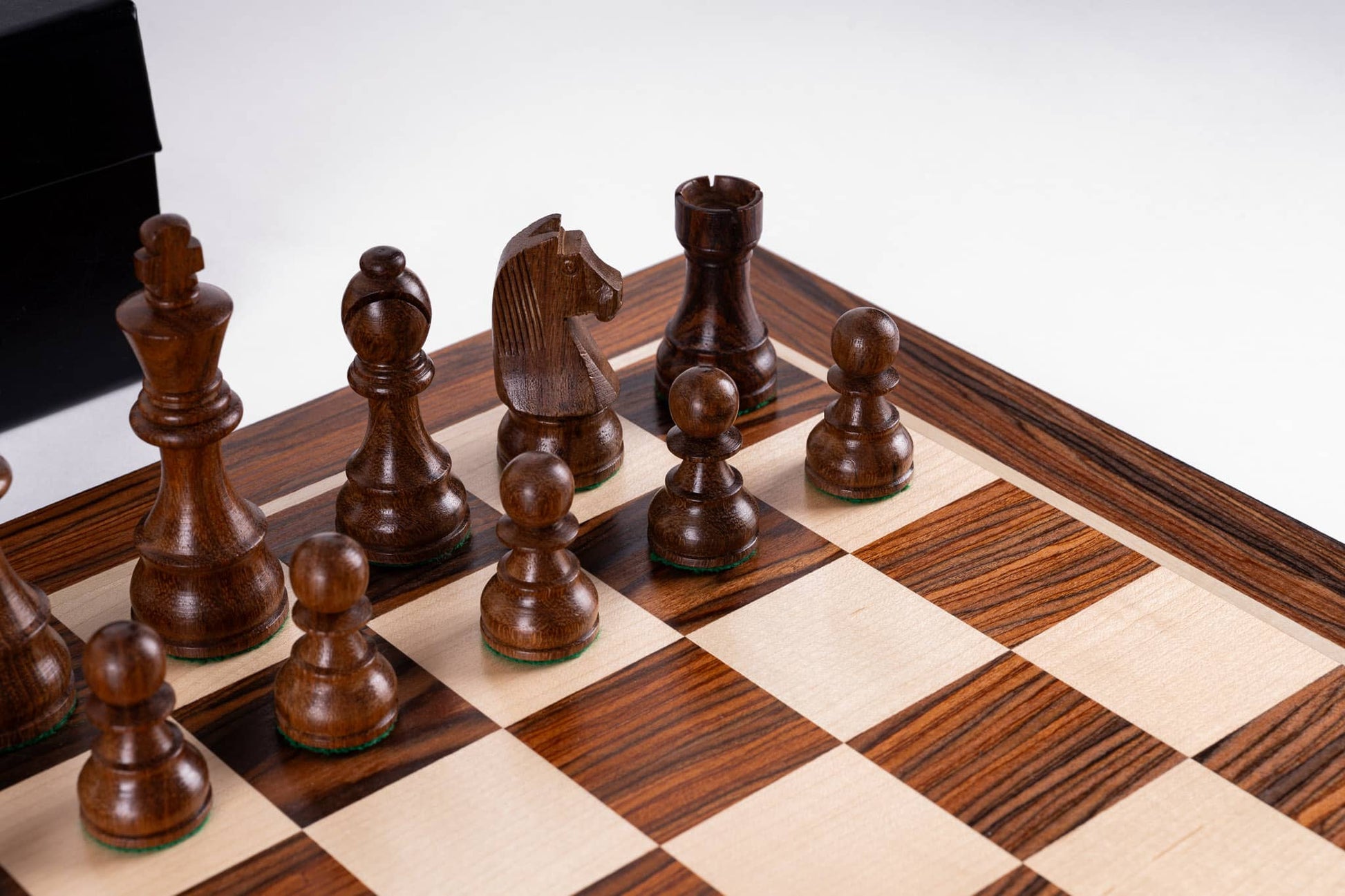 Échiquier Clair <br>en Bois de Luxe
