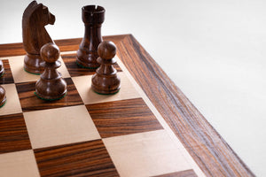 Échiquier Clair <br>en Bois de Luxe