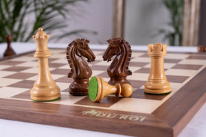 Pièces d'Échecs Dynastie <br>en Bois d'Acacia