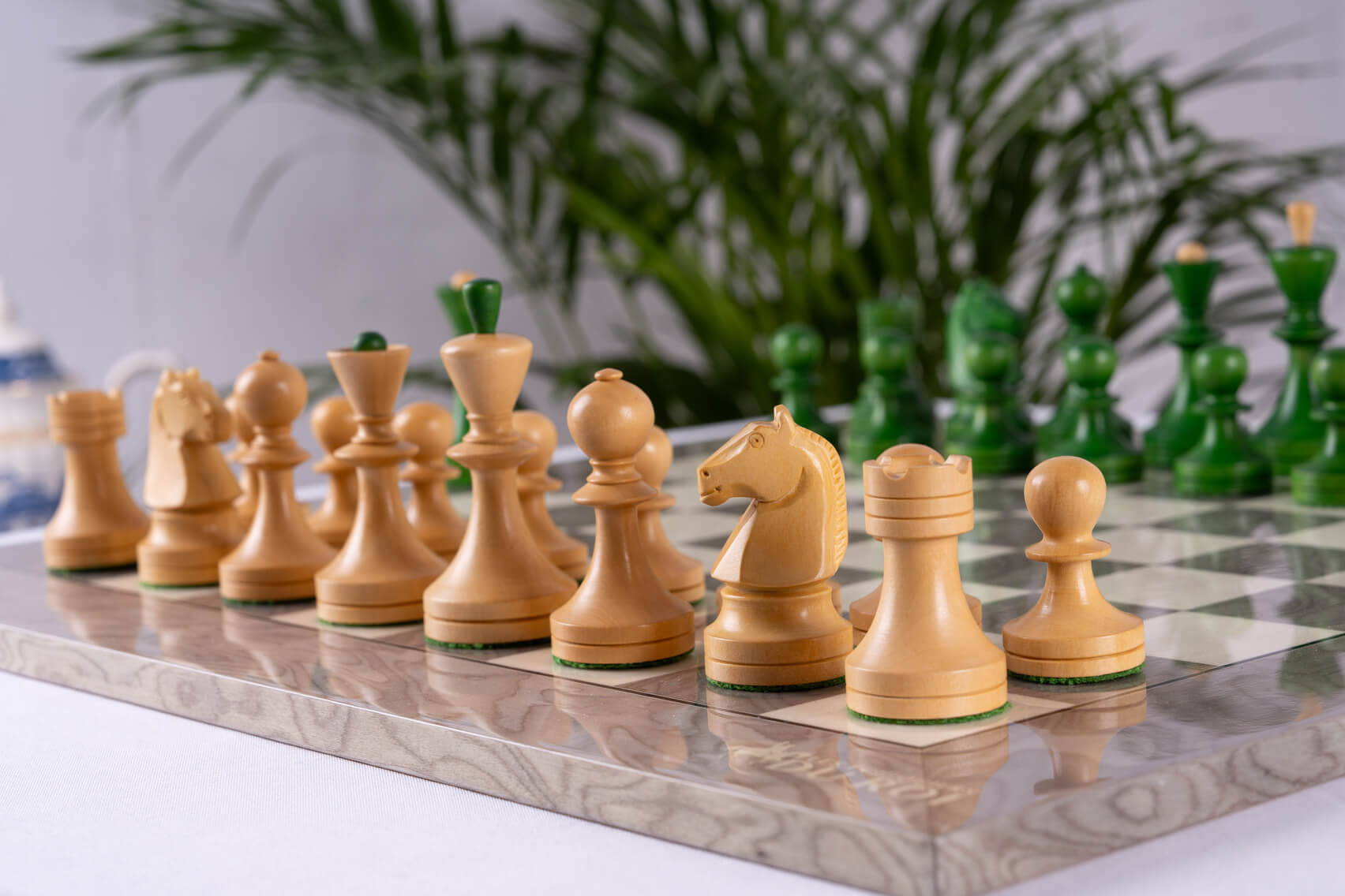 Jeu d'Échecs Émeraude <br>en Bois de Frêne