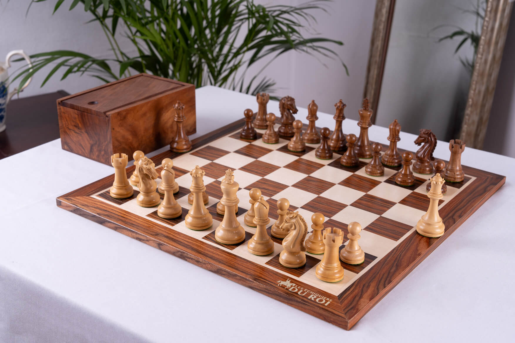 Jeu d'Échecs Monument <br>en Bois de Palissandre