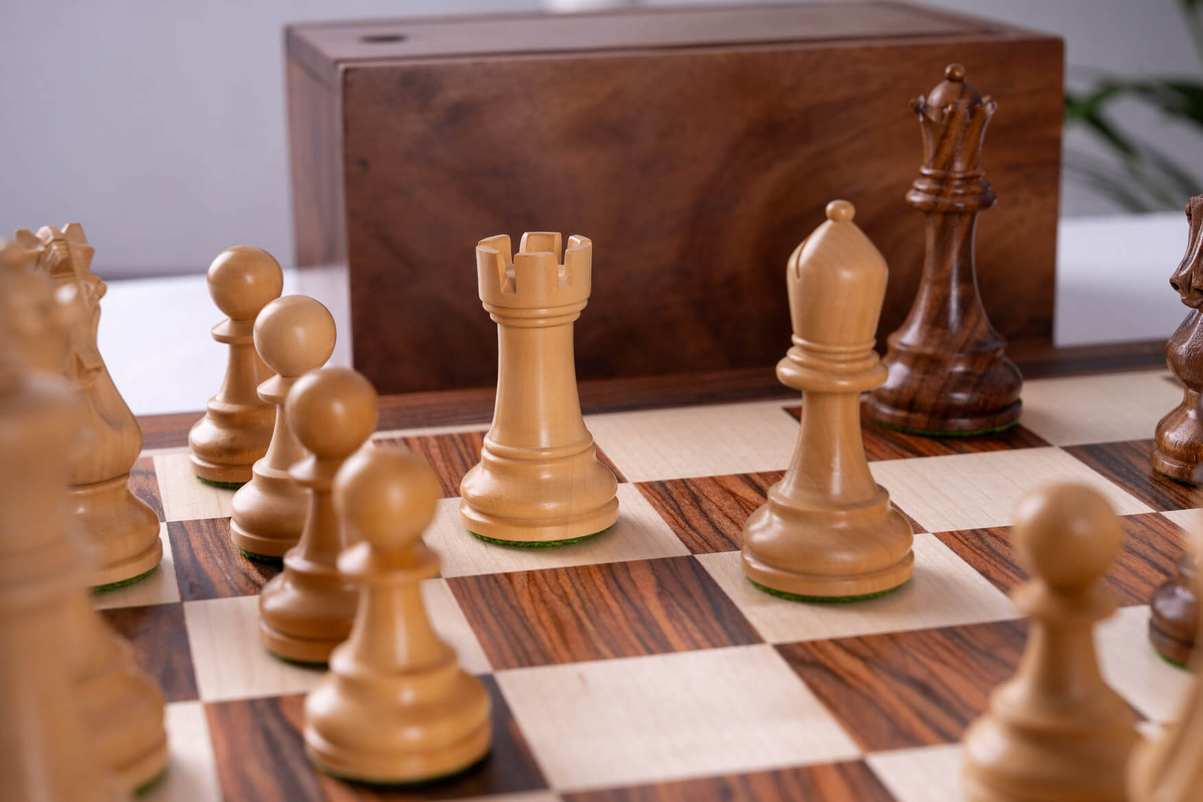 Jeu d'Échecs Monument <br>en Bois de Palissandre