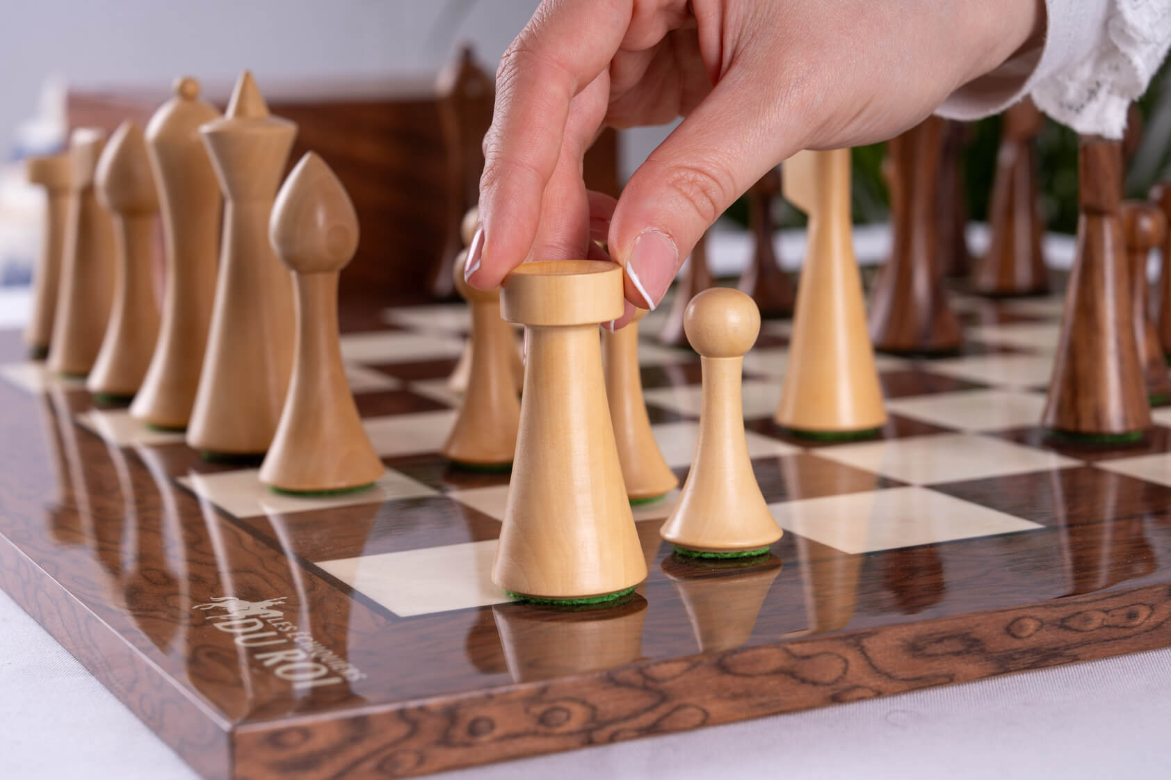 Jeu d'Échecs Terre de Sienne <br>en Bois de Frêne