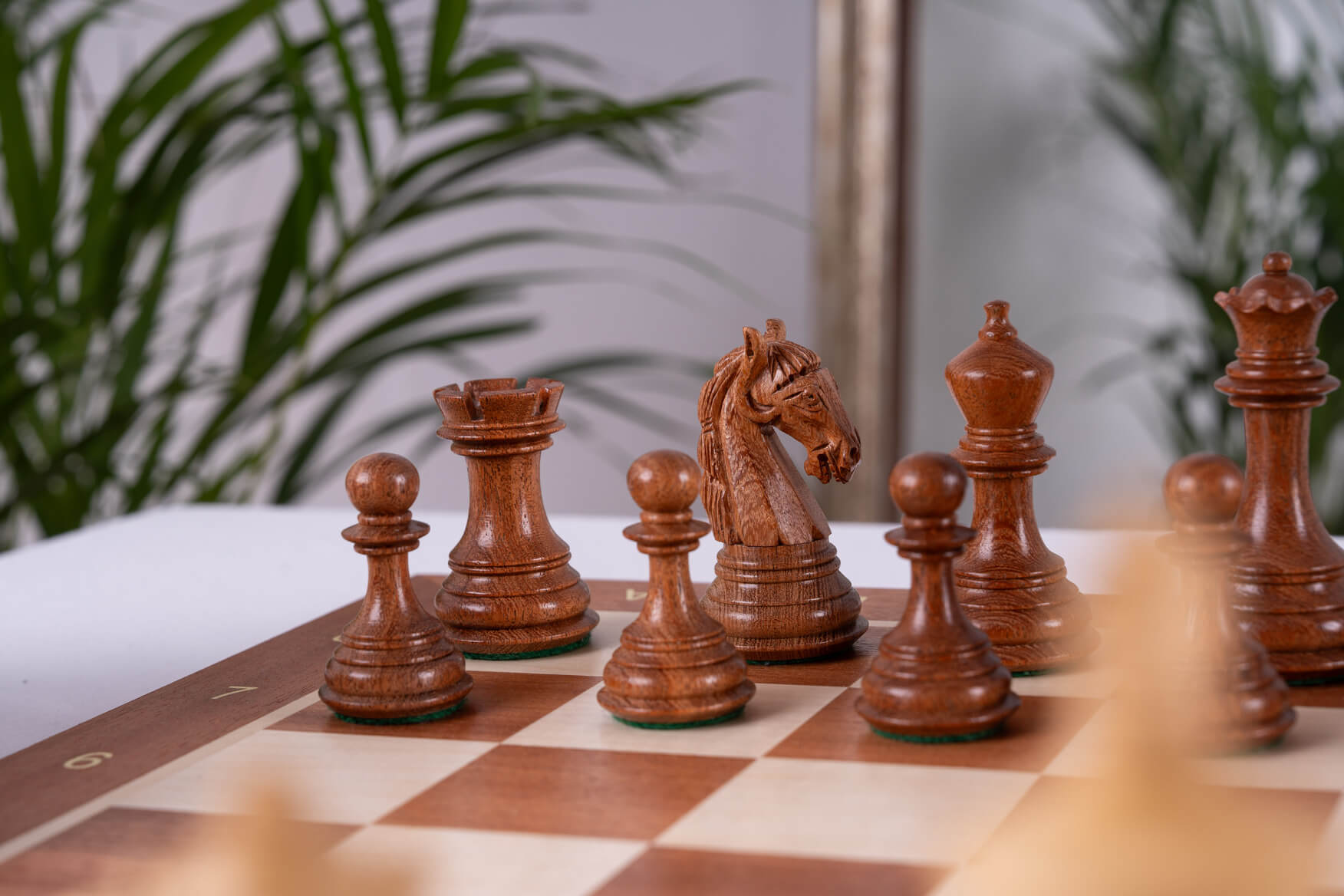 Jeu d'Échecs Sérénité <br>en Bois d'Acajou et de Sesham