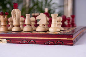 Echiquier Cerise <br>et son Jeu d'Échecs