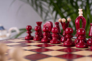 Echiquier Cerise <br>et son Jeu d'Échecs