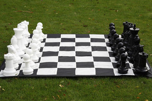 Plateau d'échecs de jardin