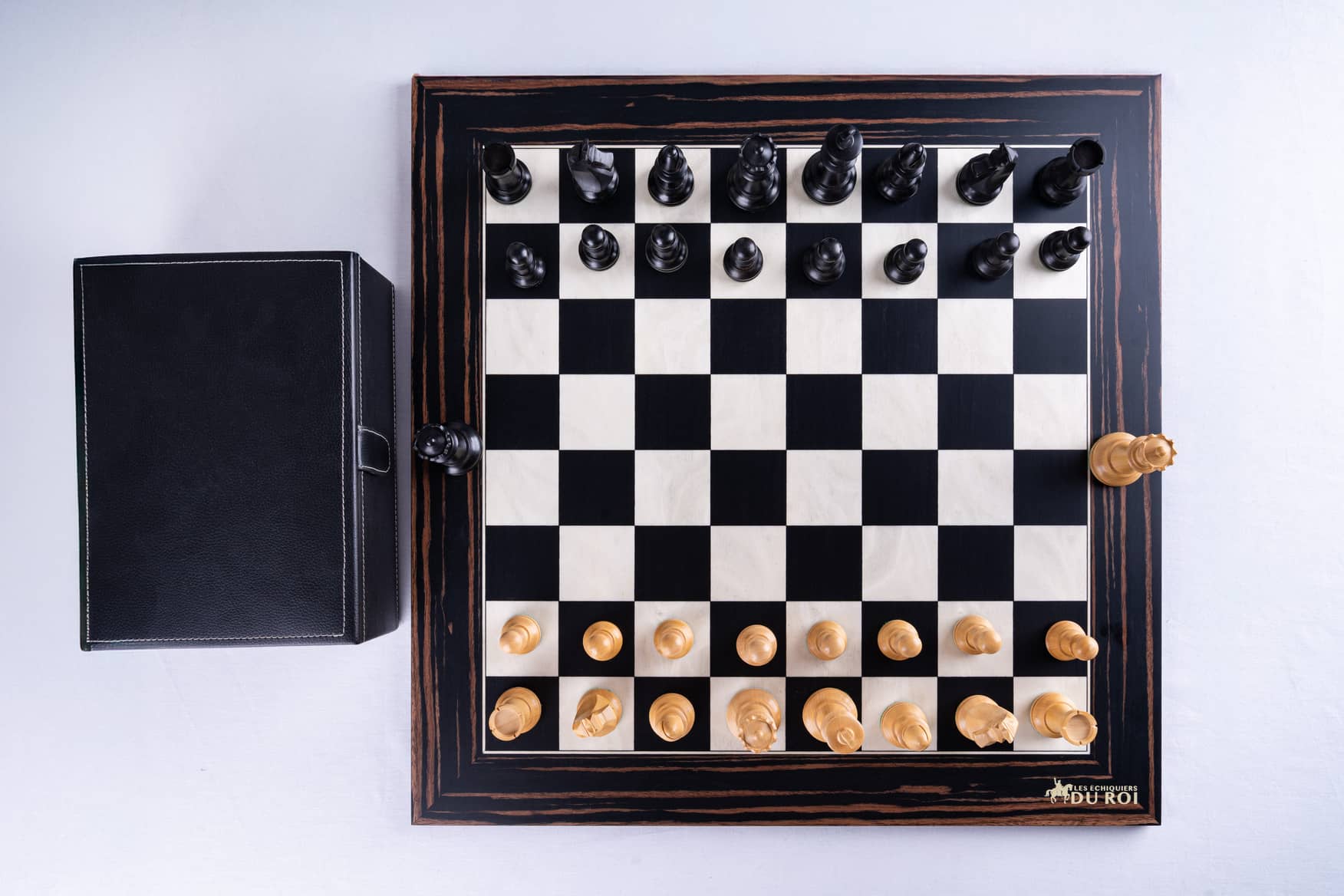 Jeu d'Échecs Galerie <br>en Bois d'Ébène & Buis