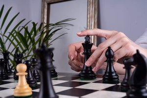 Jeu d'Échecs Galerie <br>en Bois d'Ébène & Buis