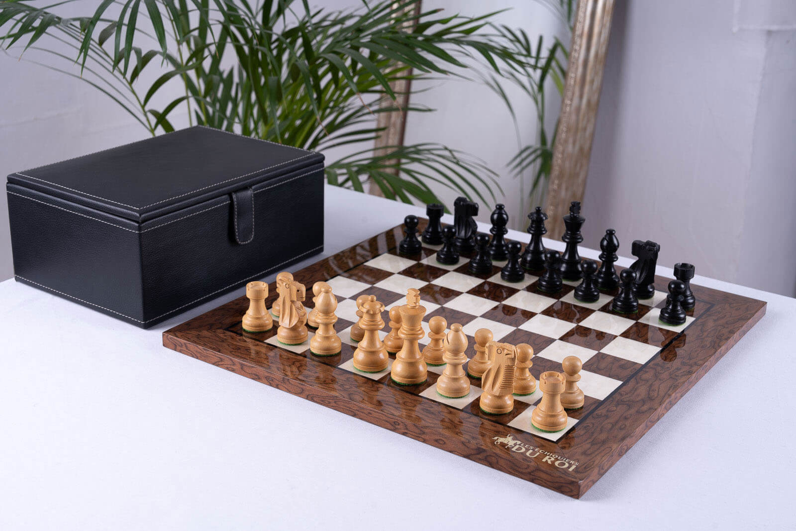 Jeu d'Échecs Hégémonique <br>en Bois de Frêne et Buis