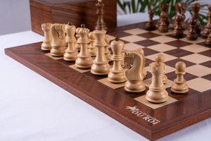 Jeu d'Échecs Triomphe <br>en Bois d'Acajou et Acacia