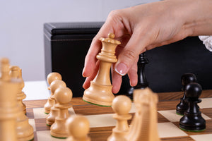 Jeu d'Échecs Souverain <br>en Bois de Teck