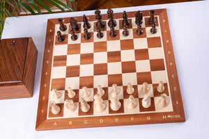 Jeu d'Échecs Victoire <br>en Bois d'Acajou