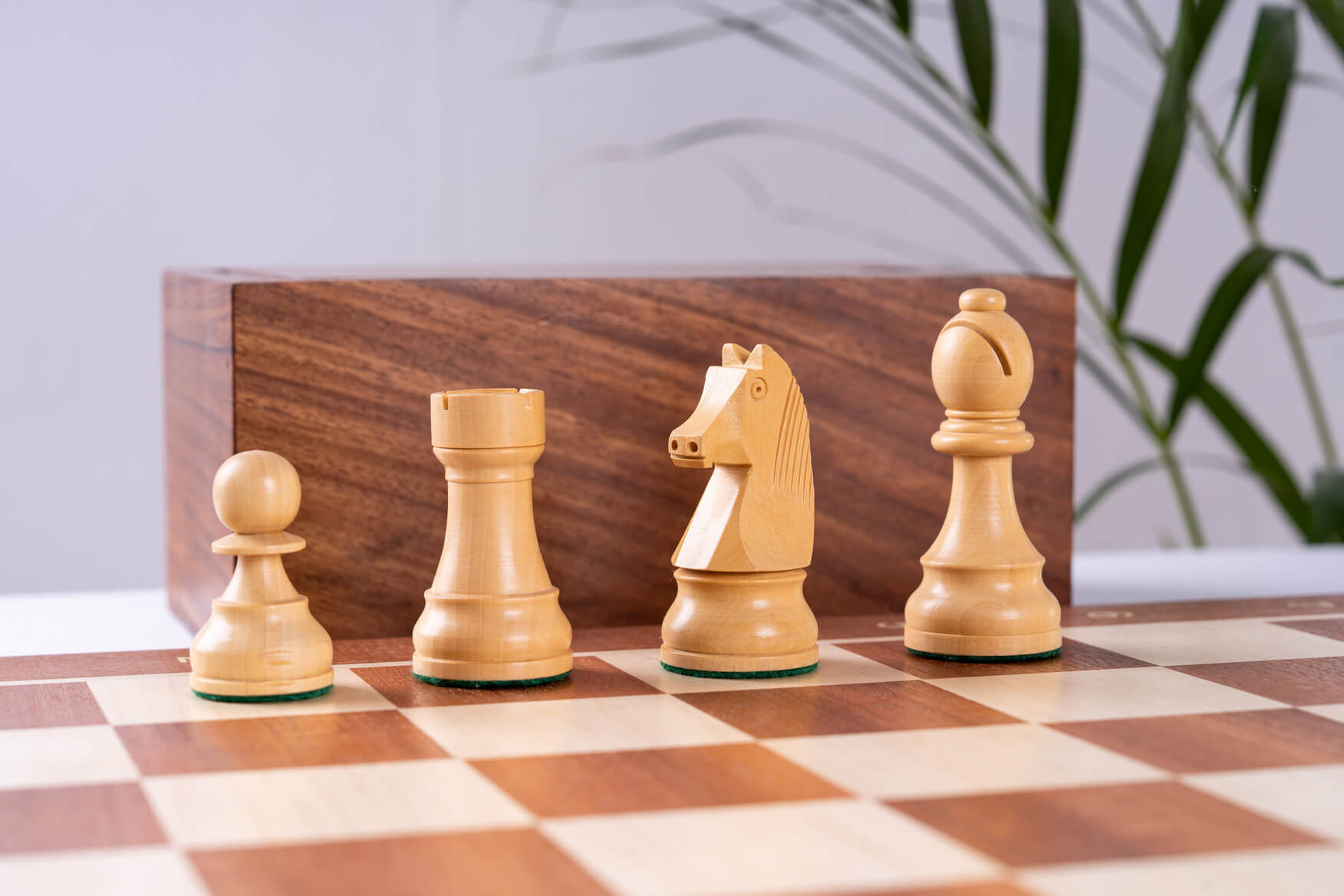 Jeu d'Échecs Persévérance <br>en Bois d'Acajou et Buis