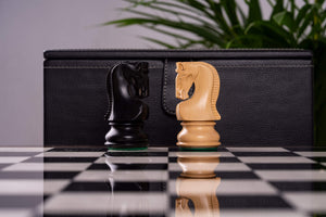 Jeu d'Échecs Trésor <br>en Bois d'Ébène et Buis