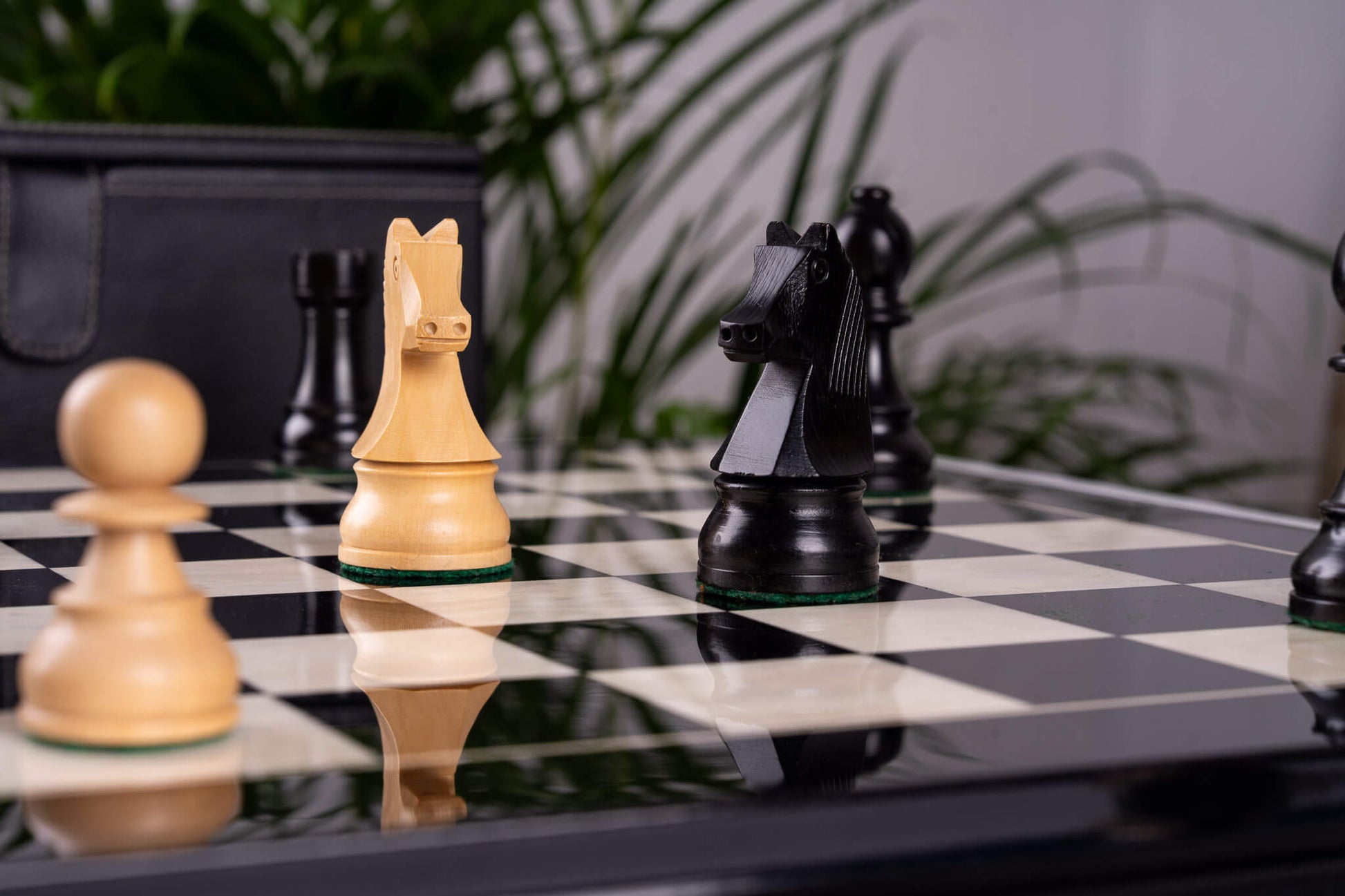 Jeu d'Échecs Absolu <br>en Tulipier et Érable