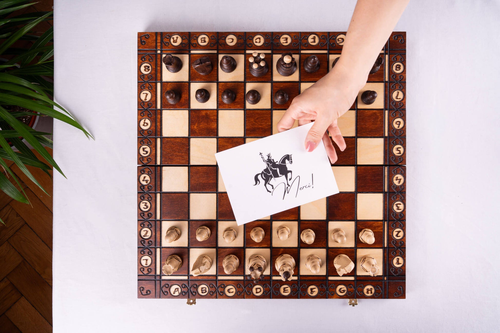 Échiquier en Sycomore <br>et son Jeu d'Échecs