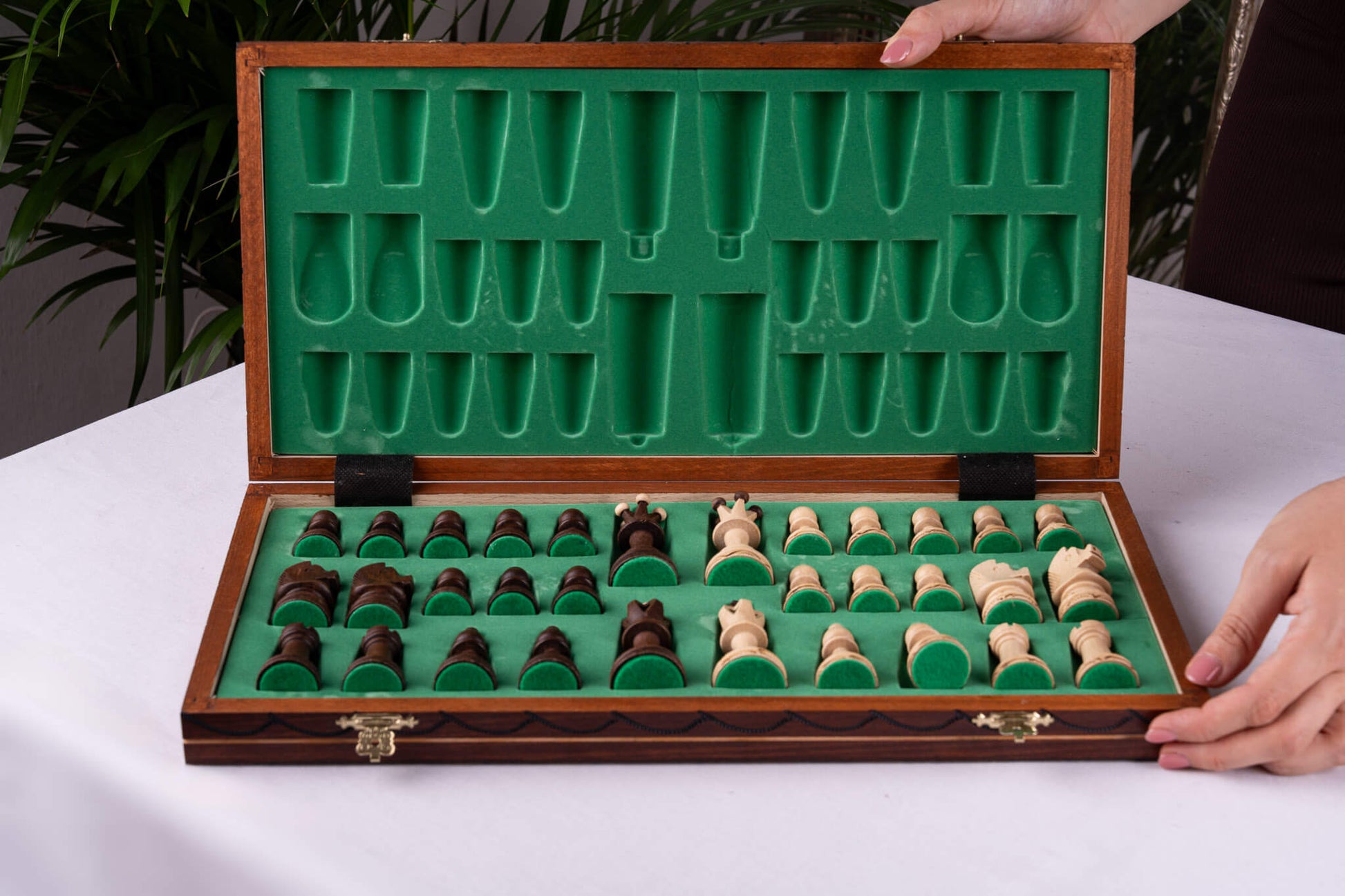 Échiquier en Sycomore <br>et son Jeu d'Échecs