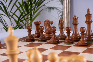 Jeu d’échecs Lauriers <br>en Bois de Buis & Acajou