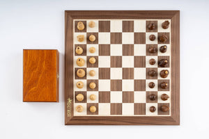 Jeu d'Échecs Distinction <br>en Bois d'Érable et de Noyer