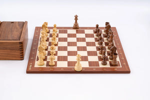 Jeu d'Échecs Délicatesse en Bois d'Acajou — vue d’ensemble 1