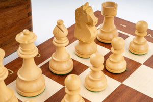 Jeu d'Échecs Délicatesse en Bois d'Acajou — détail 7