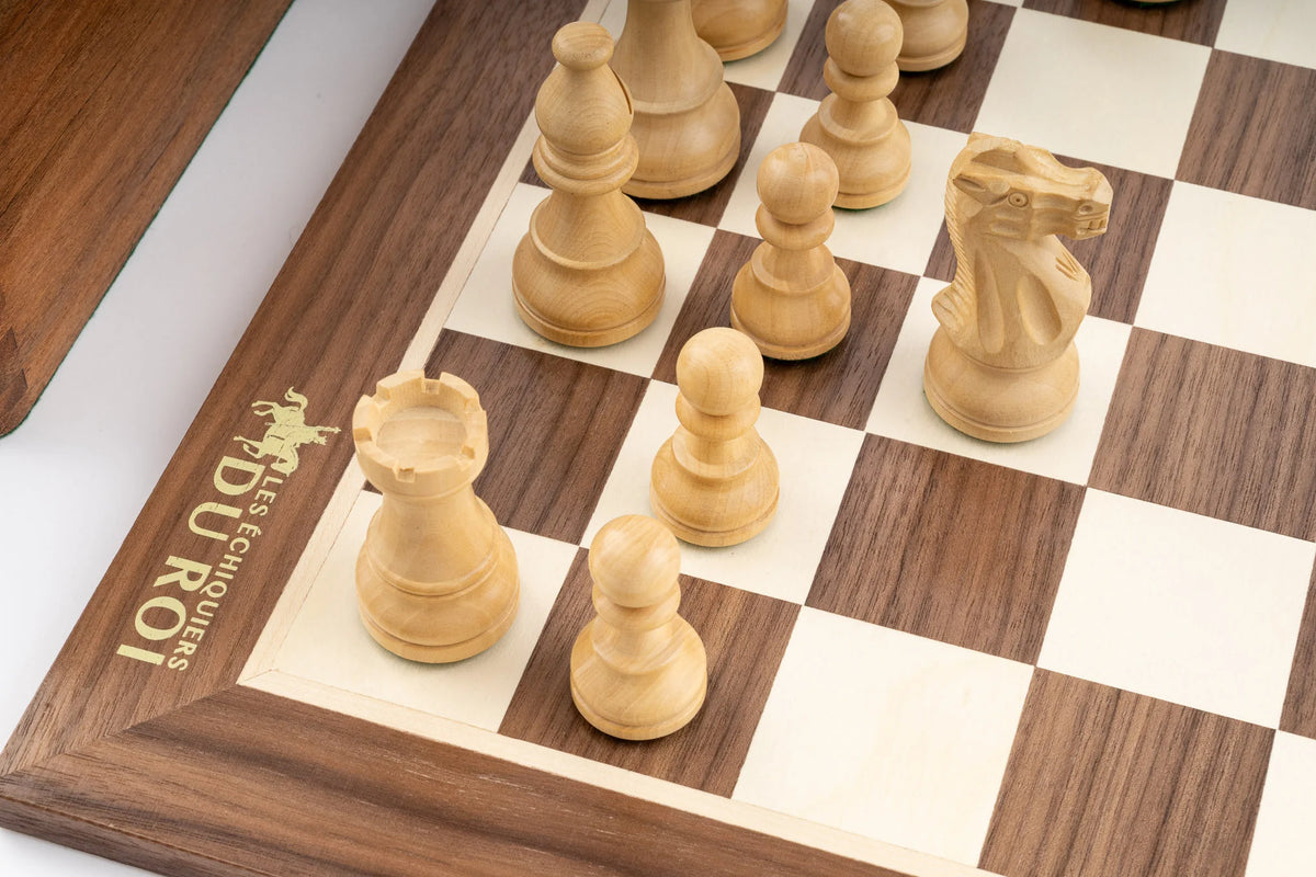 Jeu d'Échecs Élite en Bois de Noyer — détail 5