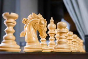 Pièces d'échecs blanches