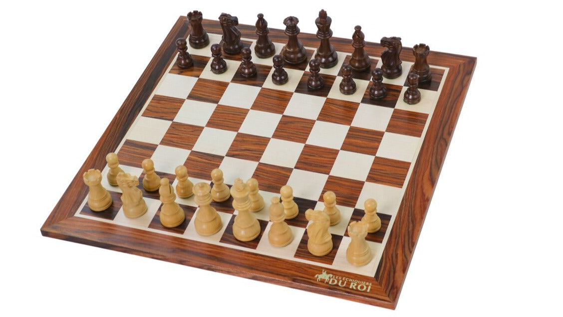 Jeu d'échecs de club en bois