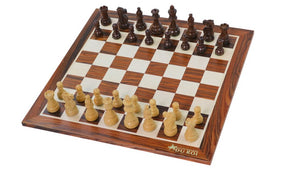 Jeu d'échecs de club en bois