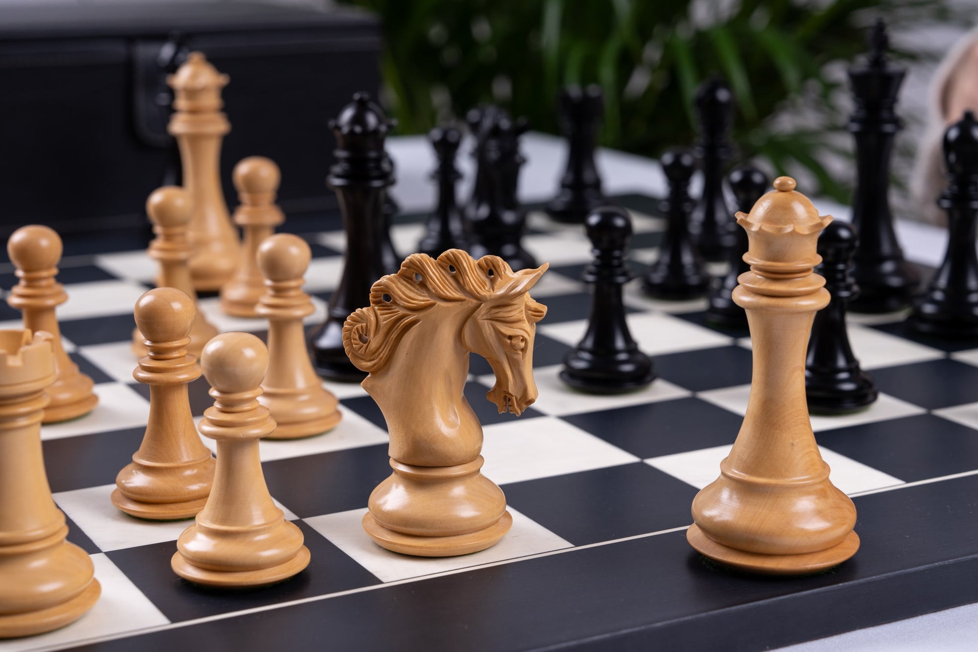 Jeu d'Échecs Épique en Bois <br>d'Ébène et d'Érable