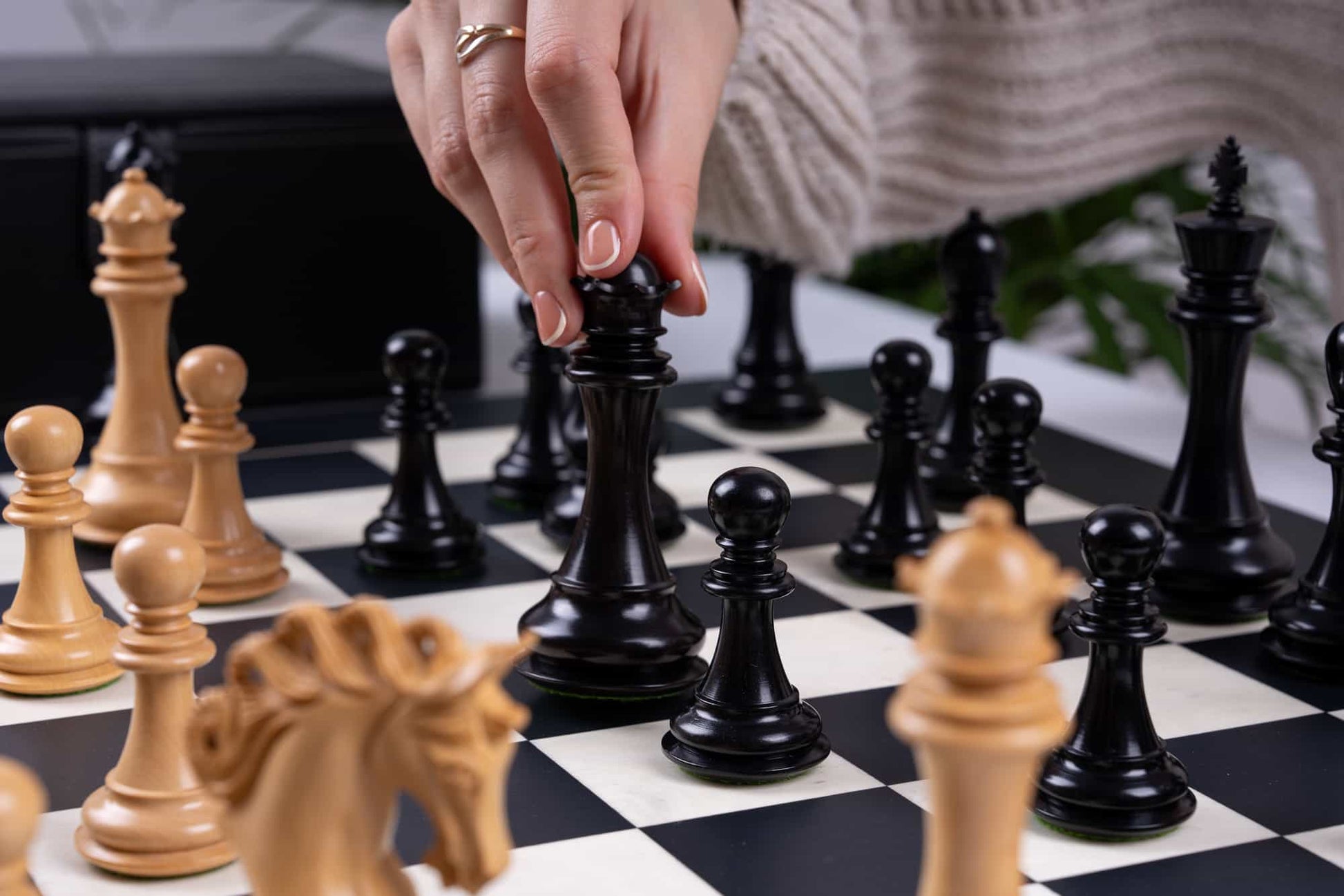 Jeu d'Échecs Épique en Bois <br>d'Ébène et d'Érable