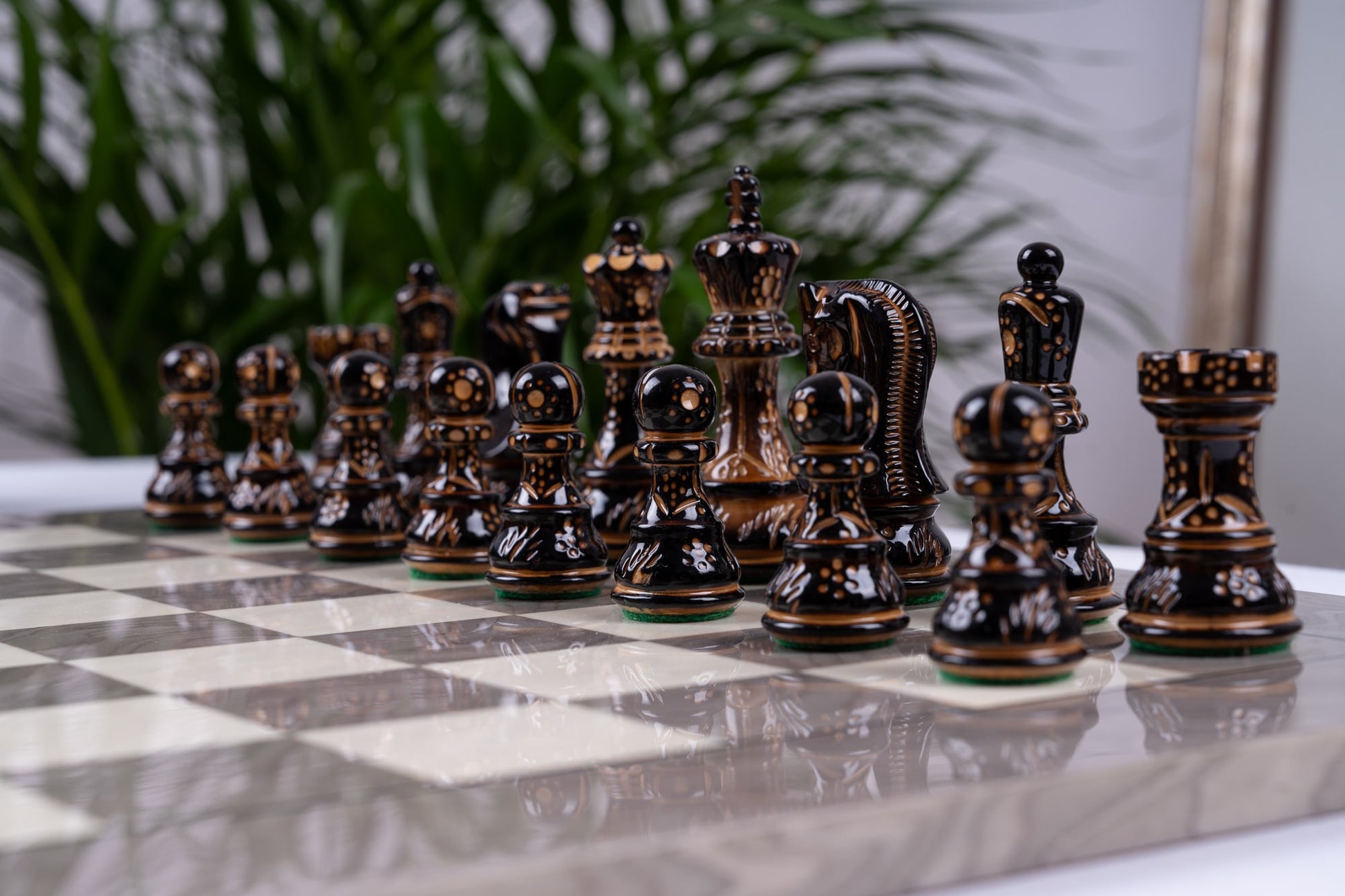 Jeu d'Échecs Prestige <br>en bois de frêne (Haute Brillance)