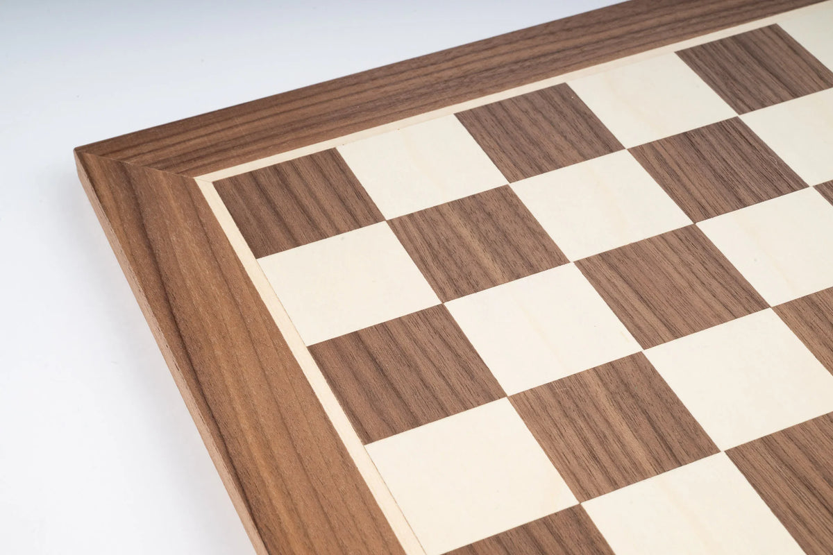 Plateau d'échecs noyer – vue 3