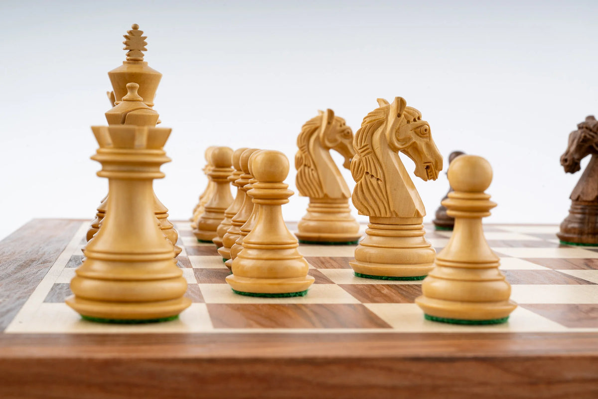 Jeu d'Échecs Raffiné en Bois de Palissandre — détail 7