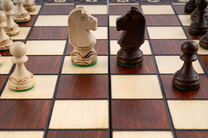 Échiquier en Sycomore et son Jeu d’Échecs — photo 4