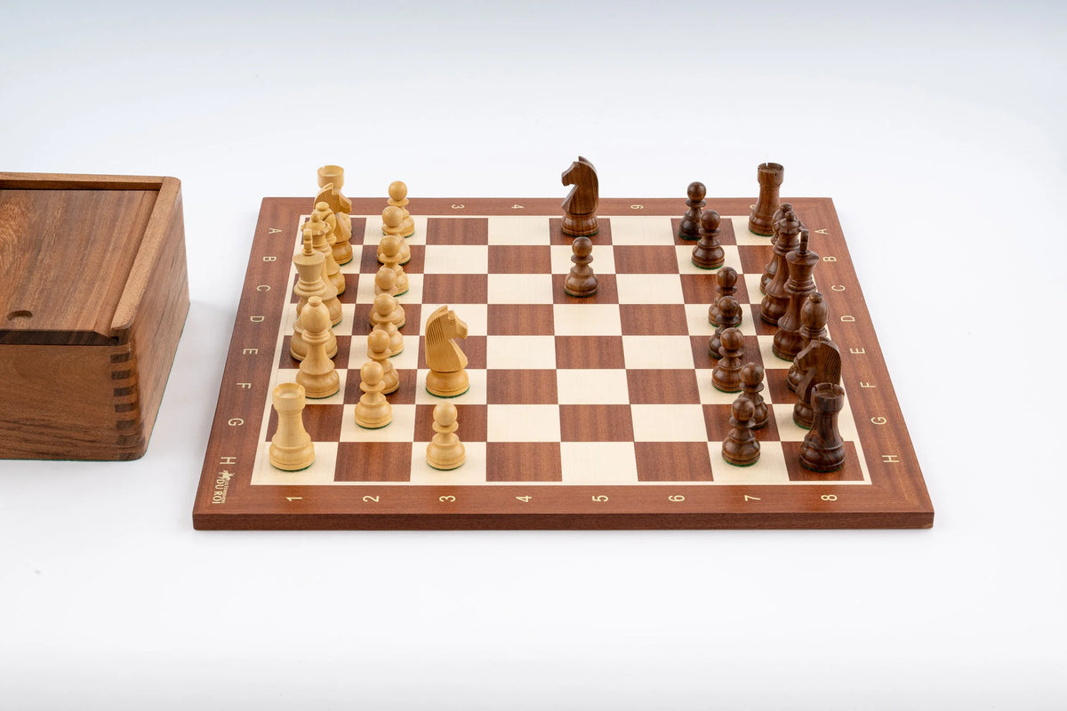 Jeu d'Échecs de Tournoi <br>en Bois d'Acajou Numéroté