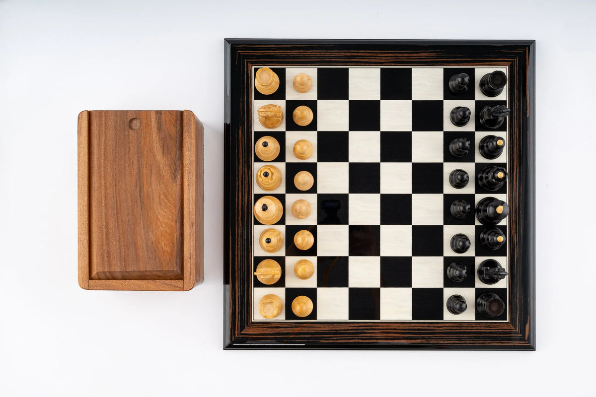 Jeu d'Échecs Trésor en Bois d'Ébène et Buis — Détail 8