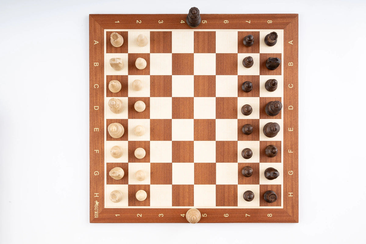 Jeu d'Échecs Victoire en Bois d'Acajou — vue du dessus