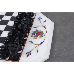 Pièces d'échecs noires