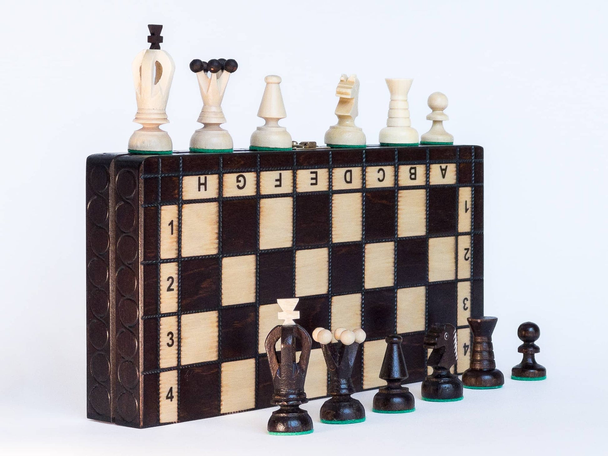 Jeu d'échecs en bois de charme