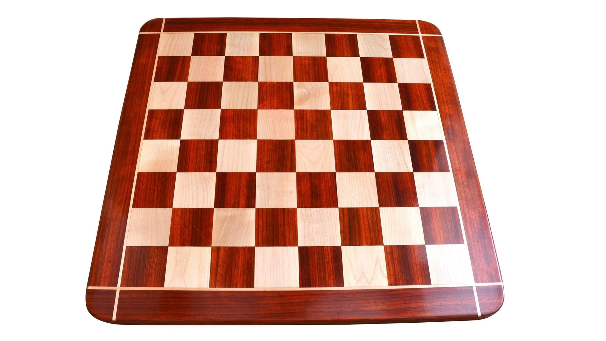 Grand Plateau d'Echecs en Bois