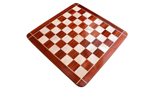 Grand Plateau d'Echecs en Bois de Buis